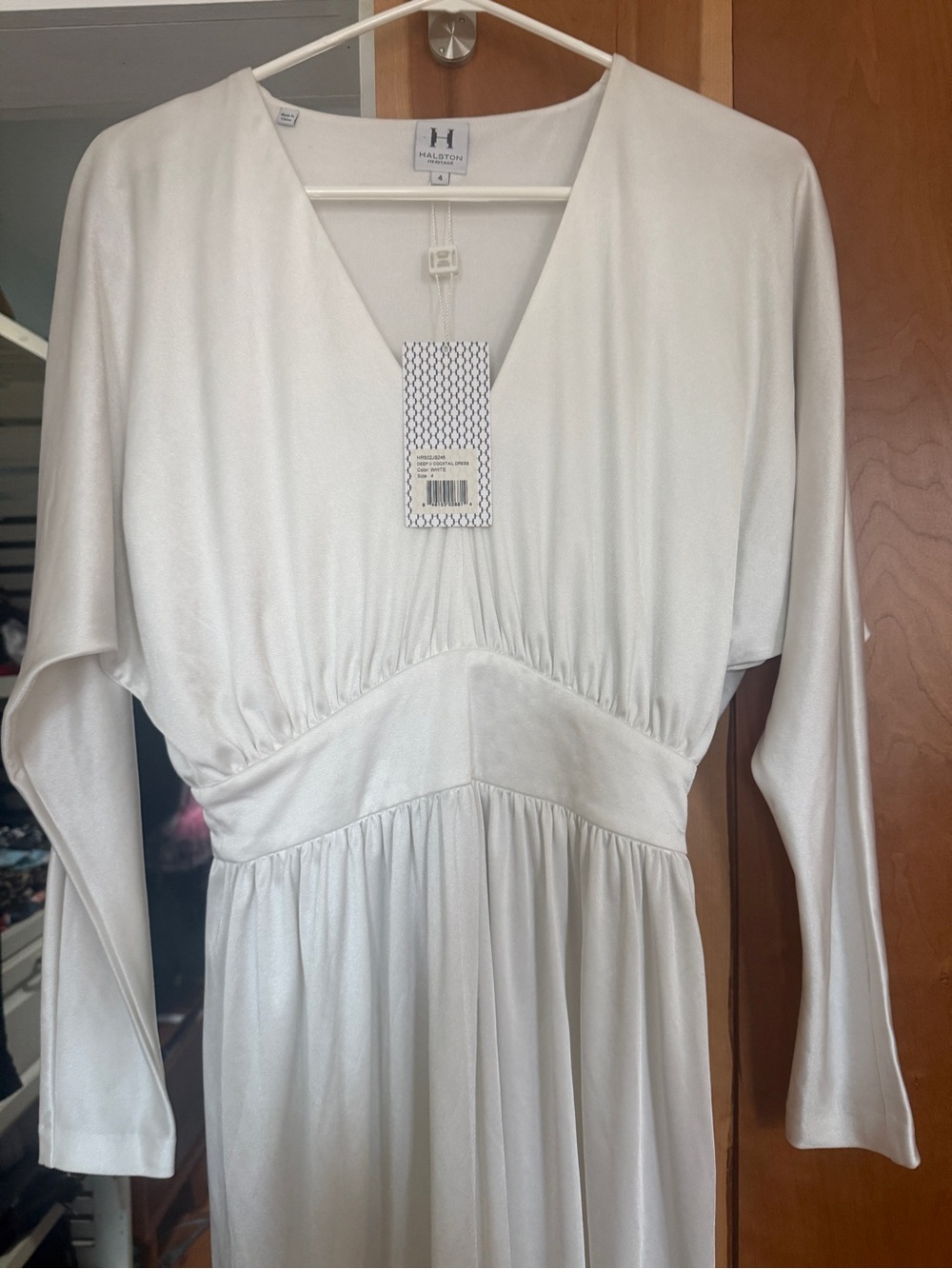 Halston Heritage Ivory V-Neck Long Sleeve Midi Dress